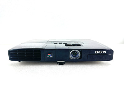 Epson PowerLite 1750 3LCD Projector H372A 3500 Lumens, Hours 53 NORM 18 ECO  