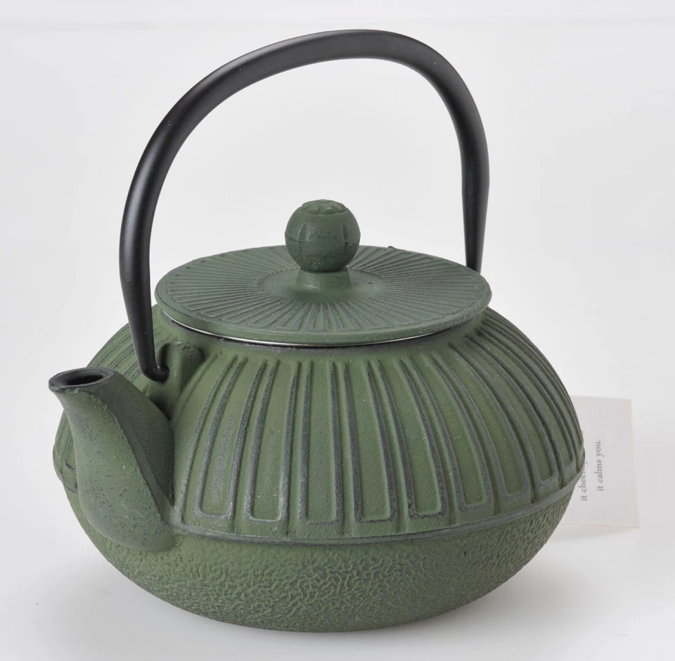 BergHOFF Cast Iron Teapot Dark Green NEW in Box .90 Quart - Image 3 of 4