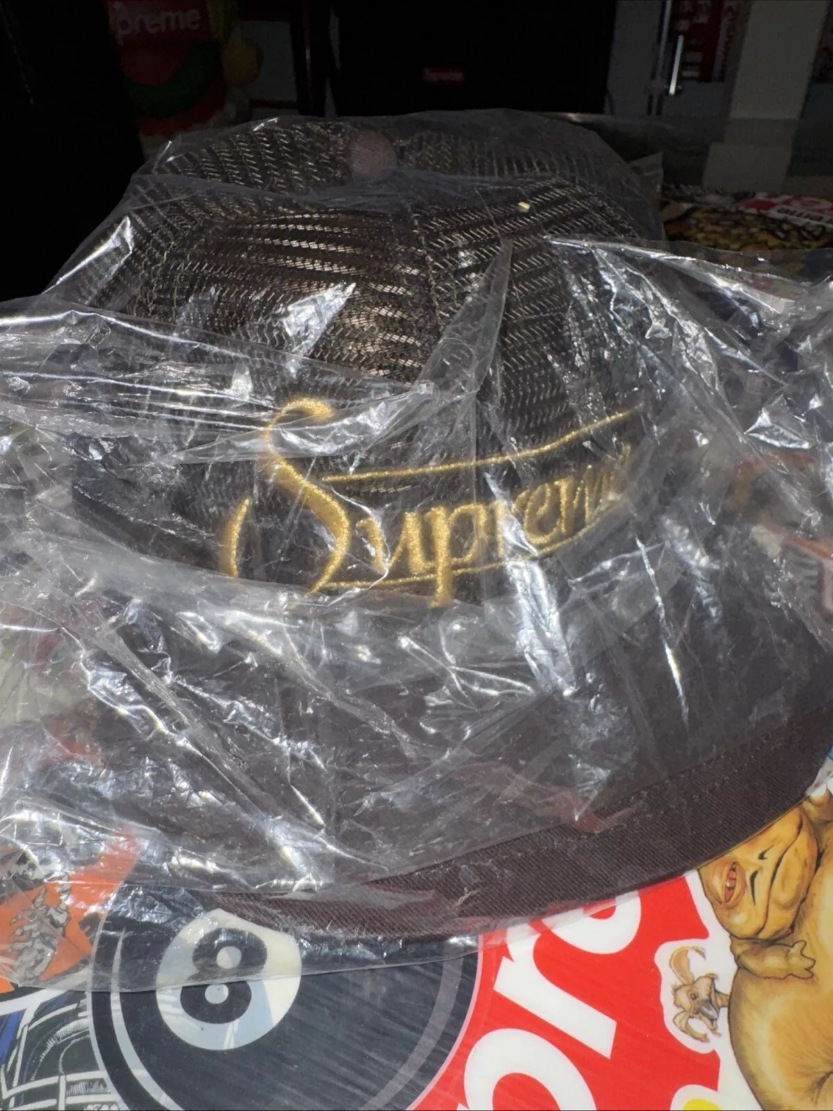 Chapeau marron Supreme Crown 6 panneaux