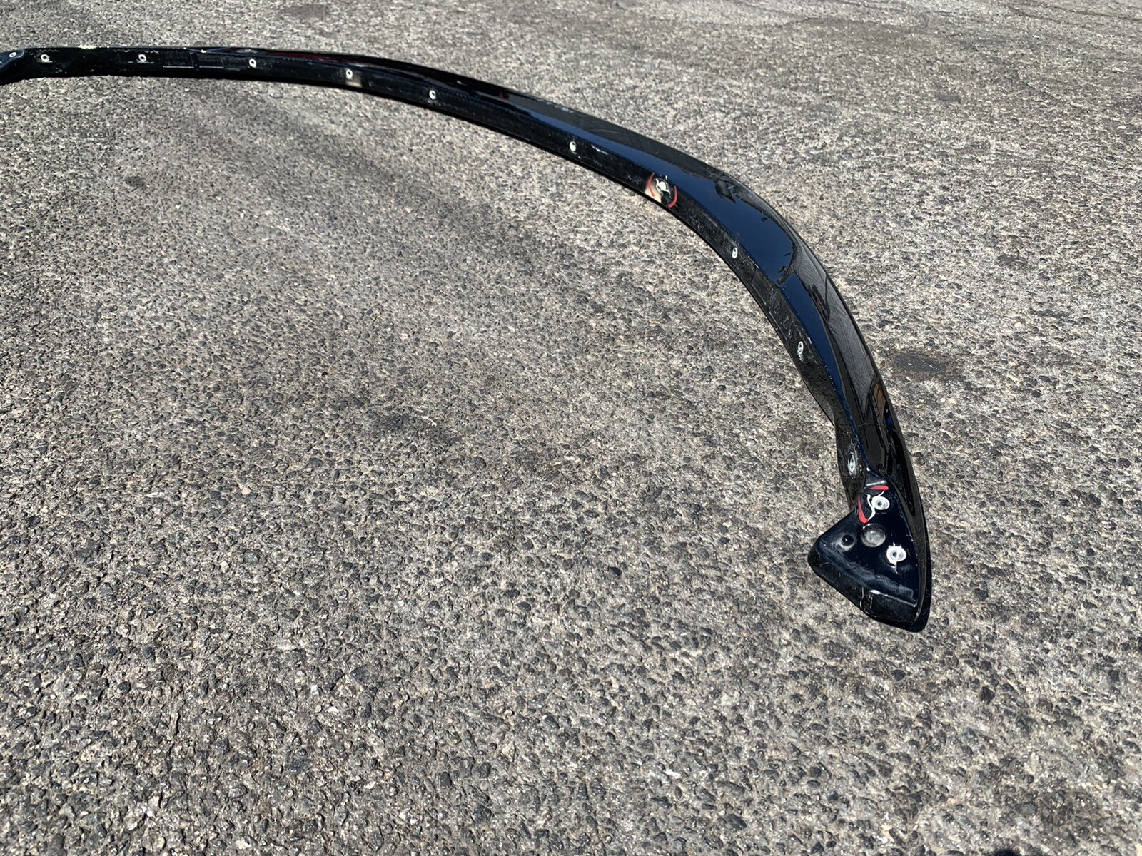 2019-2021 ASTON MARTIN DBS FRONT BUMPER DIFFUSOR SPOILER/ SPLITTER OEM
