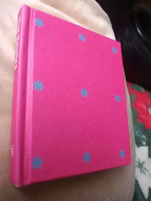 The Beatles Mini Book  1993 Celsi No Writing