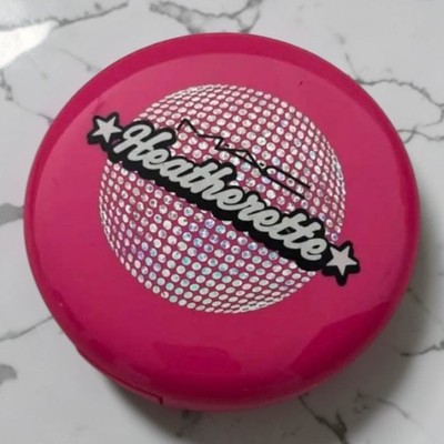 MAC Beauty Powder Alpha Girl Cheek Face Powder