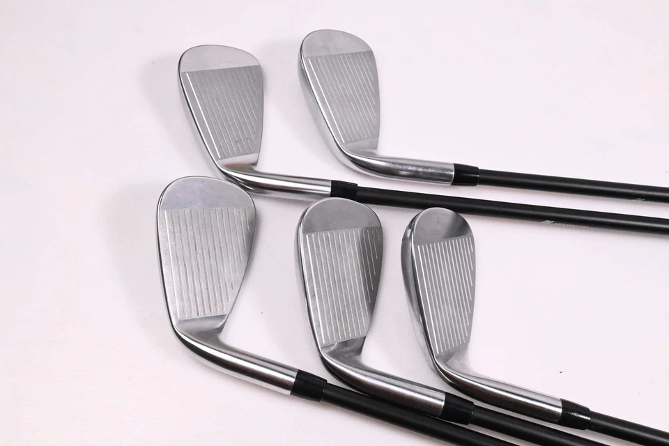 Ladies PXG 0211 XCOR2 Irons / 7-PW+GW / Ladies Flex MMT 50 Shafts - Image 3 of 4
