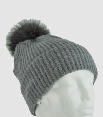 $275 Raffaello Bettini Womens Gray Plush Faux-Cashmere Fur Pom-Pom Beanie Hat OS