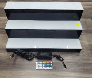 ⭐️⭐️⭐️⭐️⭐️ LED Light Liquor Bottle Display 23 5/8" Wide 11" Tall 4 1/16" Shelves