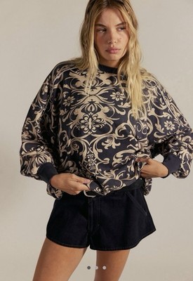 NWOT XS Free People Printed Bubble up Pullover sweatshirt