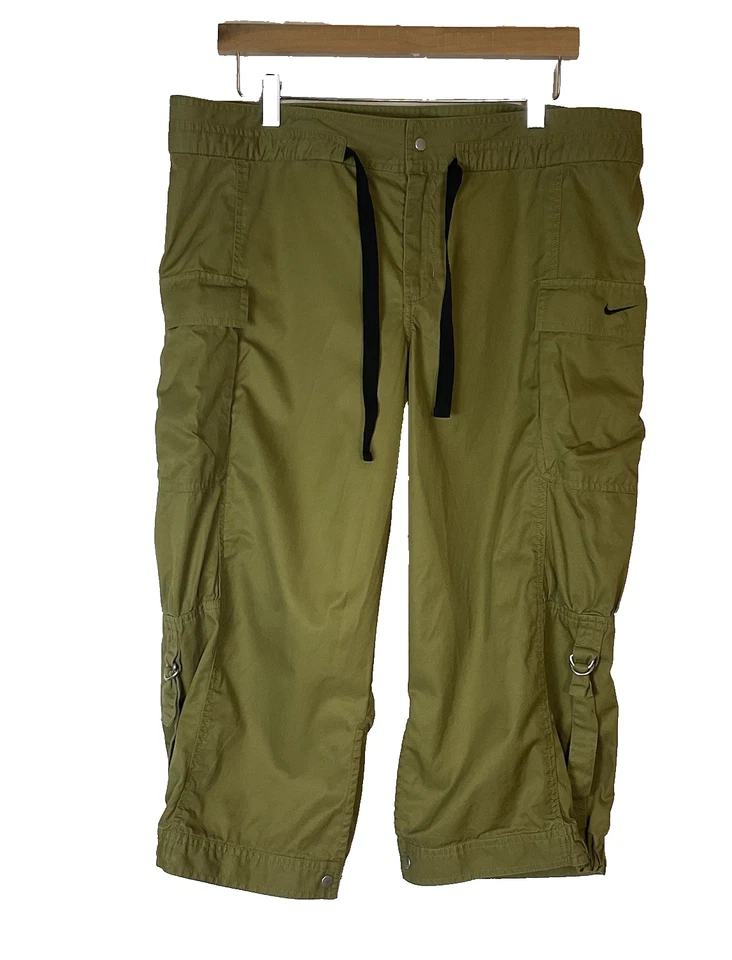 Nike Verde Carga Capris Mujer XL 3/4 Longitud Utilidad Y2K Senderismo Exterior Bolsillos Foto 2 de 4