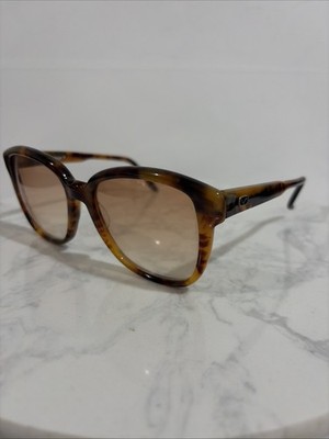 Vintage Vogue Katia 033 Sunglasses Tortoise Shell Brown  display picture 3