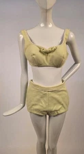 VINTAGE 1960’S LIGHT LIME GREEN 2 PC BIKINI SWIMSUIT SWIMWEAR W PADDED BUST CUPS