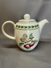 CAFETIERE/ THÉIÈRE VILLEROY & BOCH LUXEMBOURG, PORCELAINE ÉMAILLÉE