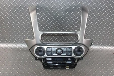 15-17 Suburban Dash Automatic Auto Dual Zone Heat AC Climate Control Panel WTY