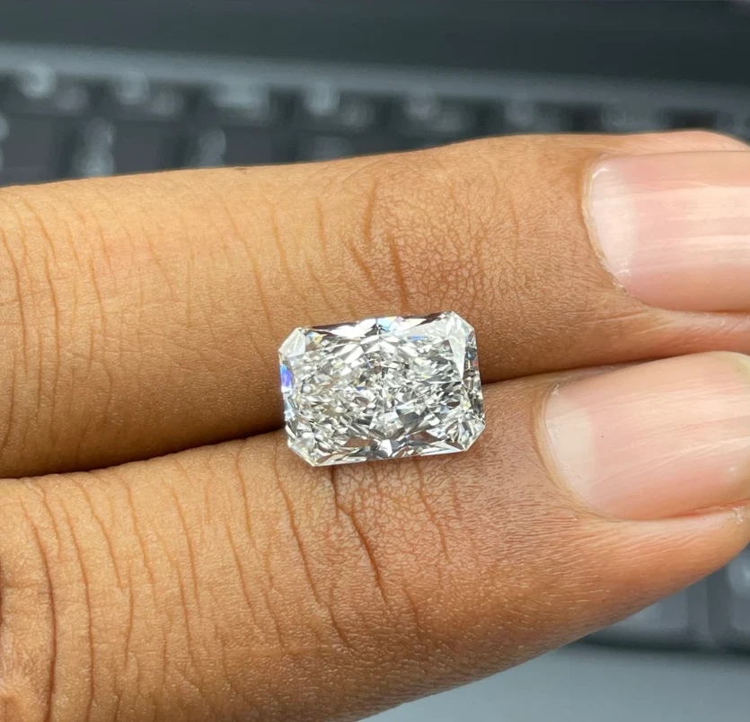 2.60 Ct RADIANT Cut 7x9 F Color VS1 Clarity Certified Lab Grown CVD Diamond - Image 4 of 4