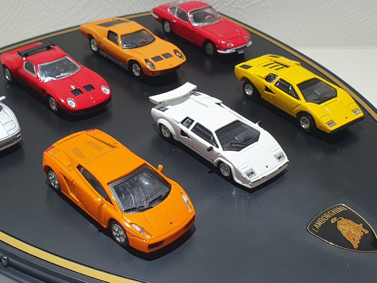 1/72 DyDo LAMBORGHINI diecast set & Display Countach lp5000