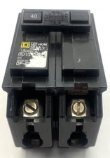 Square D Homeline HOM240 2 Pole 40 Amp 120 240V Plug In Type HOM Circuit Breaker