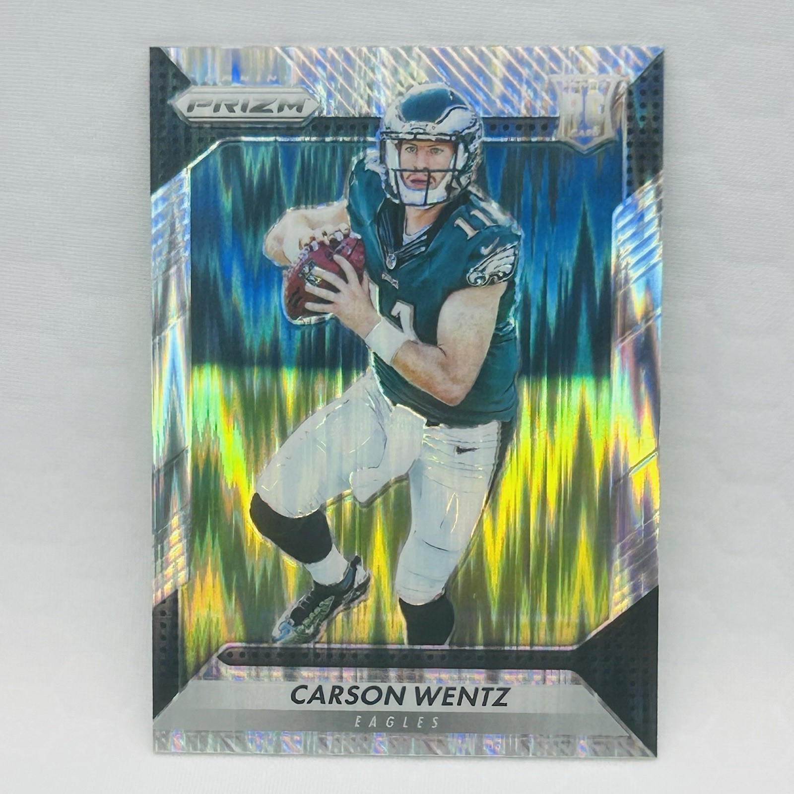 Carson Wentz RC 2016 Panini Prizm Flash Prizm Parallel Eagles MN Vikings