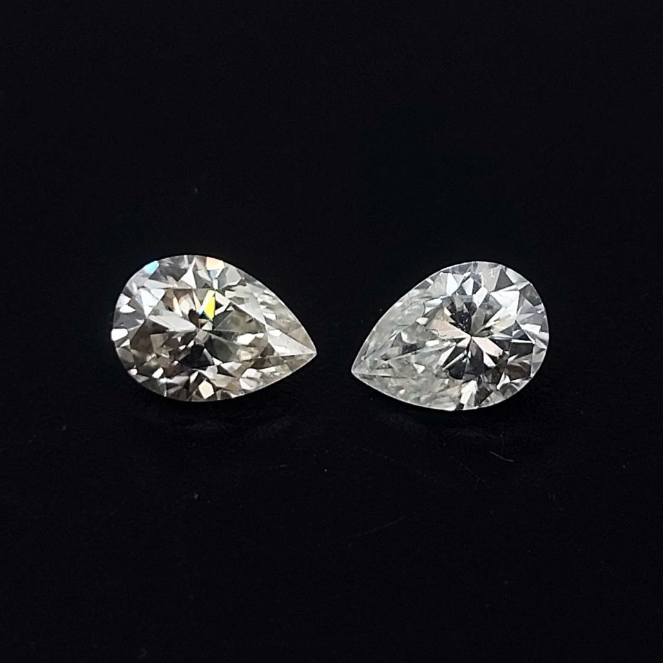 Par de diamantes CVD cultivados en laboratorio de 5x3 mm color D VVS LIMPIO corte pera sin certificación Foto 4 de 4