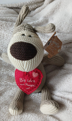 Boofle Bear Hund Expressions Big Love & Hugs Herz Stofftier gestrickt Plüsch 2013