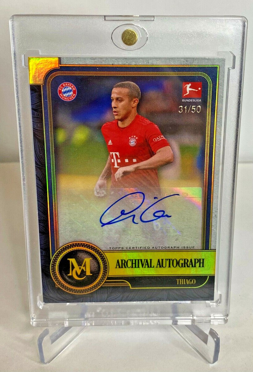 TOPPS サッカーカード MUSEUM COLLECTION ARCHIVAL AUTOGRAPH THIAGO ALCANTARA BAYERN MUNCHEN 08/50 #AA-TA 送料無料 中古 IT1 2019 Thiago Alcantara Topps Bayern Munich Autographed Card