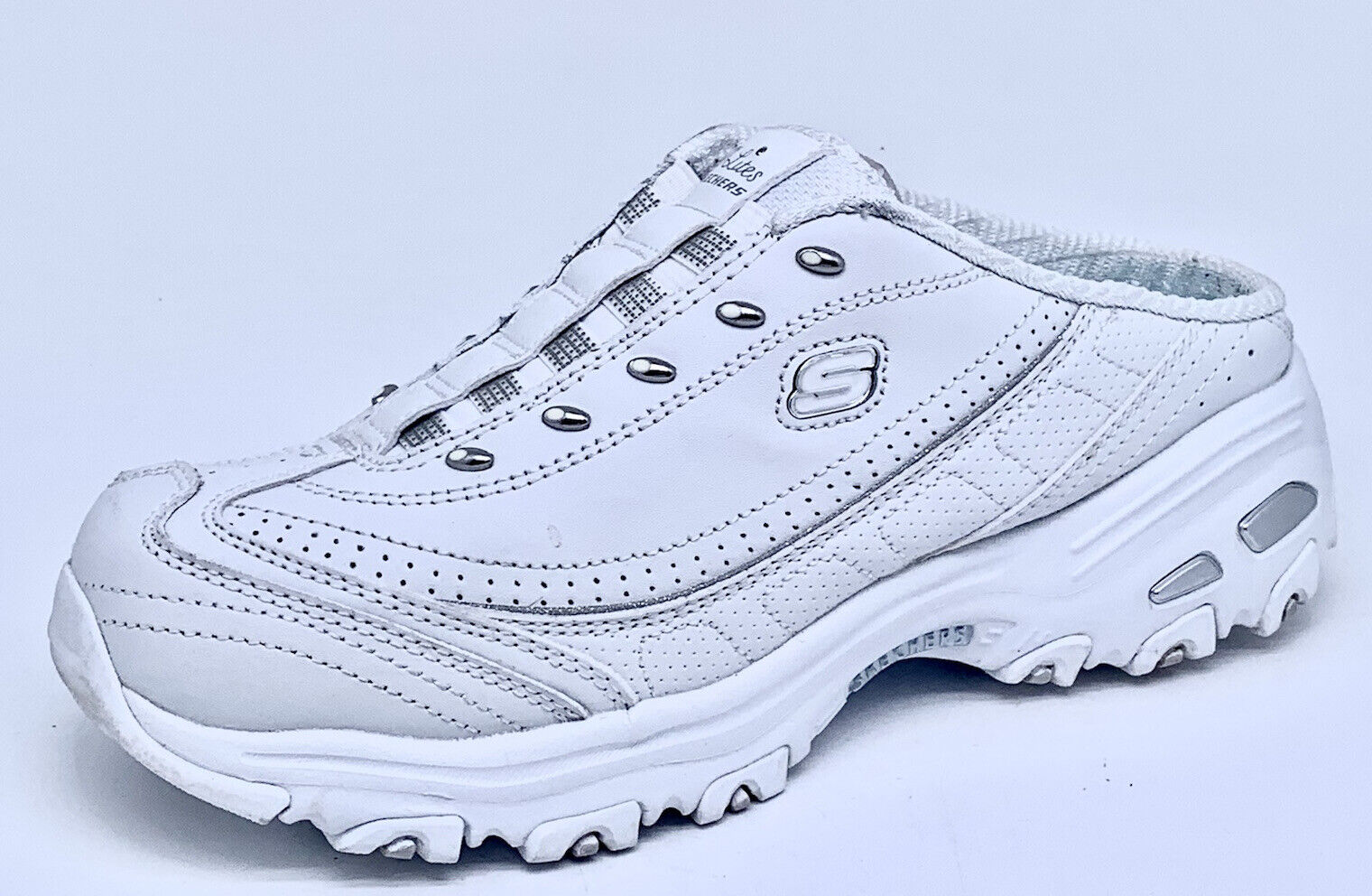Consumir robo arco Skechers Women&#039;s D&#039;Lites Bright Sky Sneaker Style 11933  White/Silver 7.5 Slip On | eBay