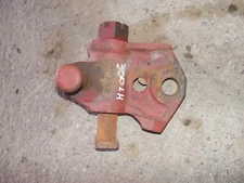 Farmall 300 RC IH tractor 2pt fasthitch quick hitch L sway bracket holder & bolt