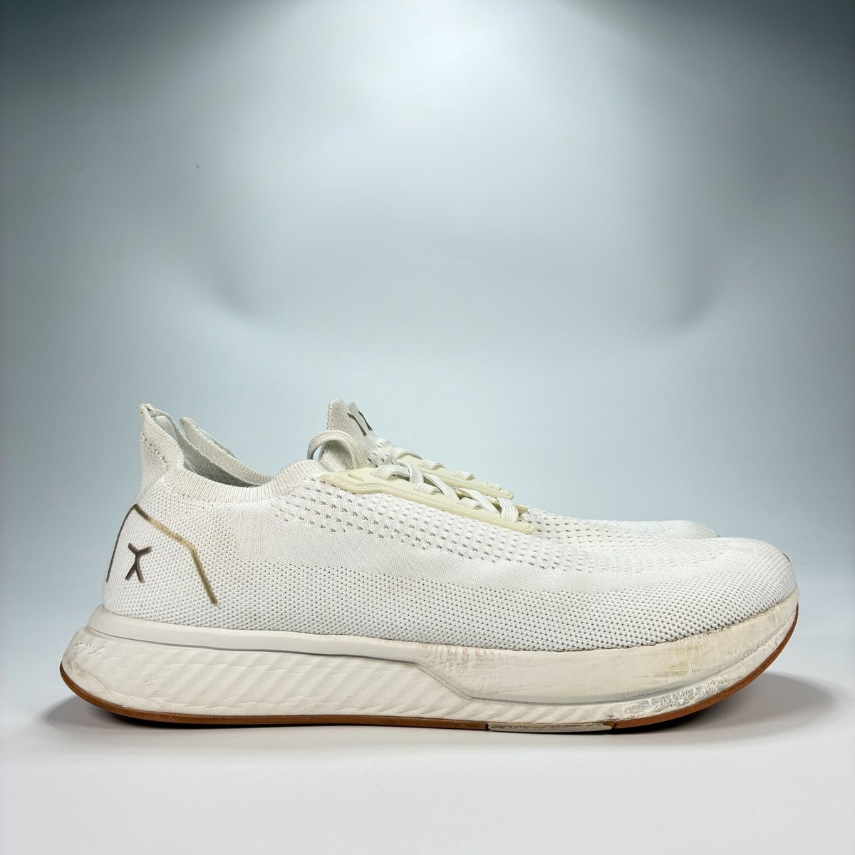Flux Adapt Running Shoes White Size 10 Flux Footwear | The Sand Adapt Runner is almost completely  main image 2