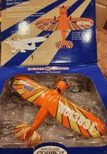 Gulf Oil Die Cast Bank, Limited Edition Stinson Detroiter Plane, 1/5000, Gearbox