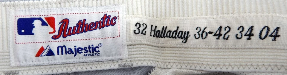 2004 Toronto Blue Jays Roy Halladay #32 Game Used Baseball Pants 36 1072 - Image 3 of 4