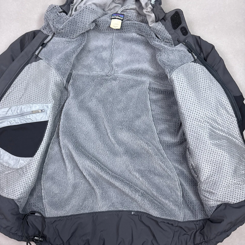 Patagonia Jacket Mens Large Gray Mixmaster Hoody Fleece Lined Soft Shell Hiking - Image 3 of 4