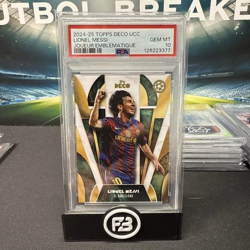 2024-25 TOPPS DECO UEFA CLUB COMPETITIONS Joueur Emblematiqu LIONEL MESSI PSA 10