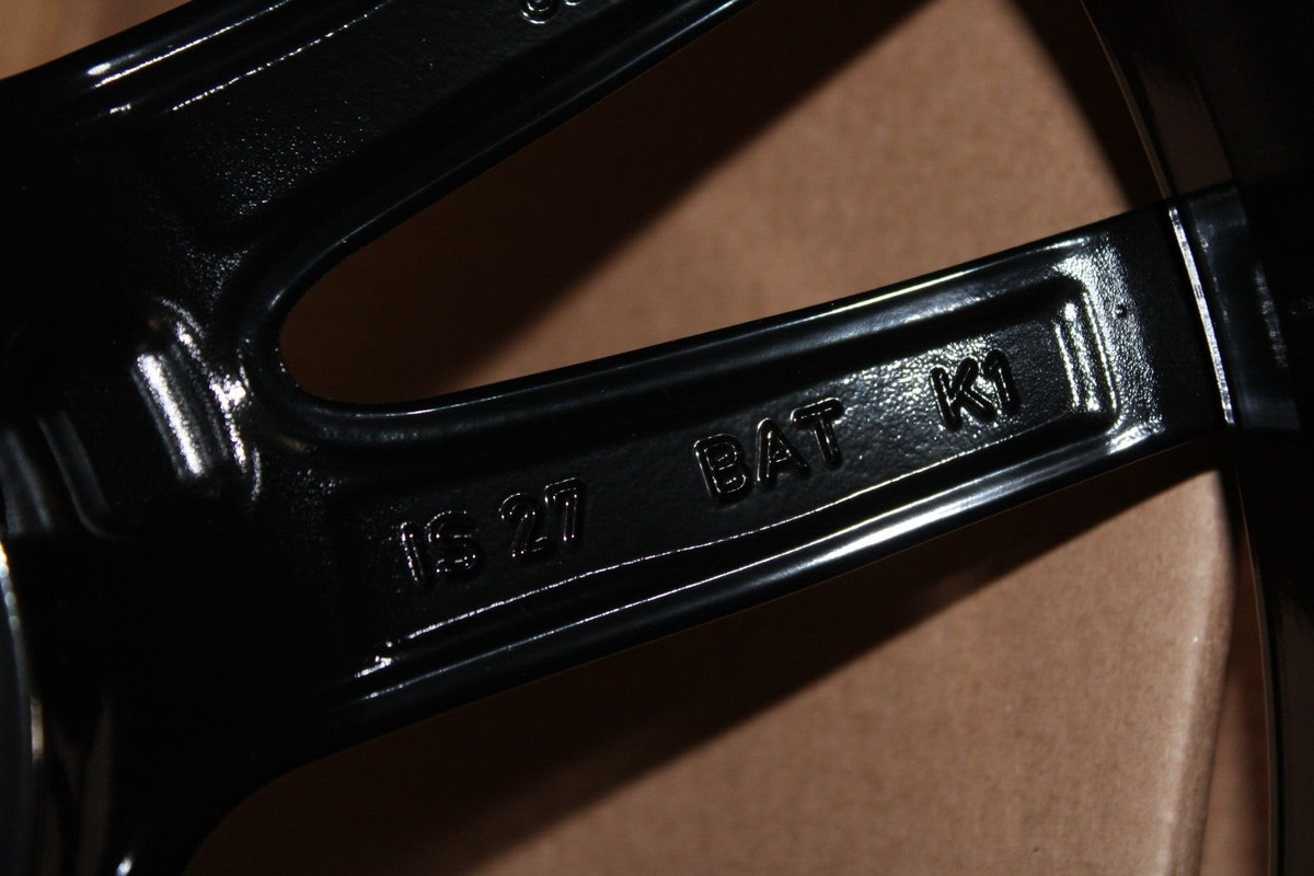 19 20 21 BMW 330e 330i M340i OEM Wheel Rim FRONT 19x8 86497  