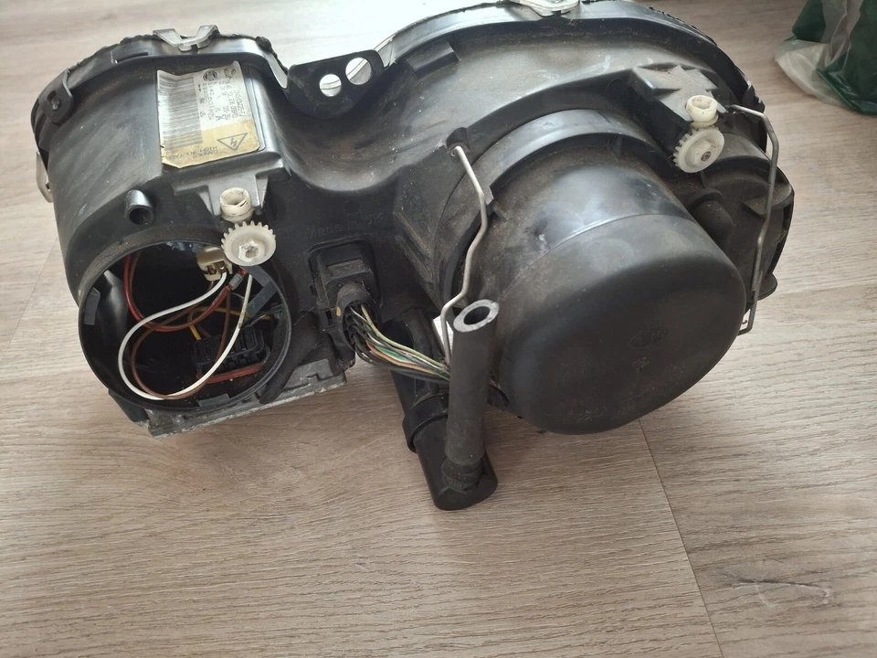 1X4313W029FJ Scheinwerfer rechts Xenon für JAGUAR X-TYPE  defekt/Ersatzteil  - Bild 3 von 4