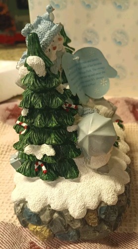 Snow Buddies Winter Wonderland Musical Figurine Jingle Bells Crystal Play TESTED - Picture 9 of 15