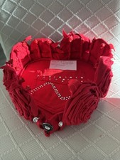 Upcycled Red Heart & Roses Flowers Jeans Basket Eco Friendly pocket 4 Gift Note Upcycled Red Heart & Roses Flowers Jeans Basket Eco Friendly pocket 4 Gift Note