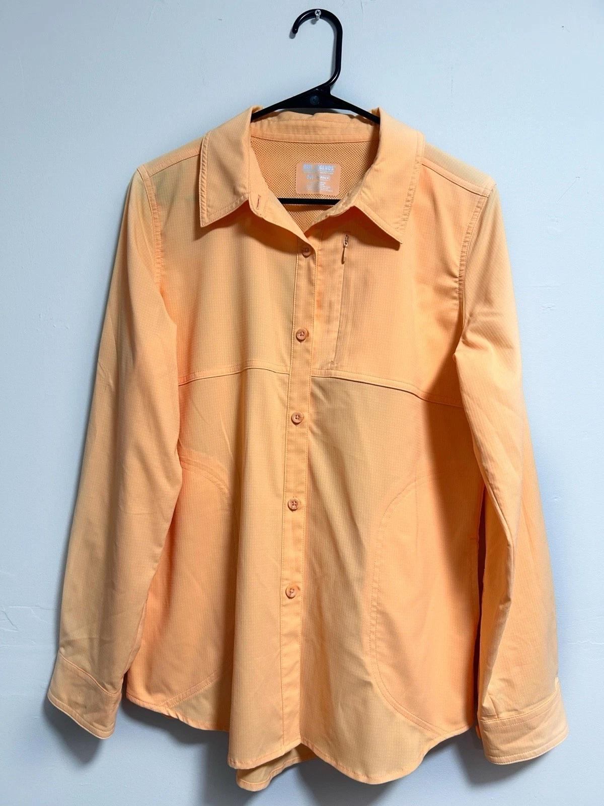 Reel Legends Mariner Fishing Shirt Womens M Peach Orange Long Sleeve UPF Vented