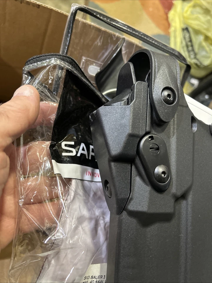 Safariland Right Handed Duty Holster - Sig Sauer P320RX Carry Level 3, Left - Image 2 of 4