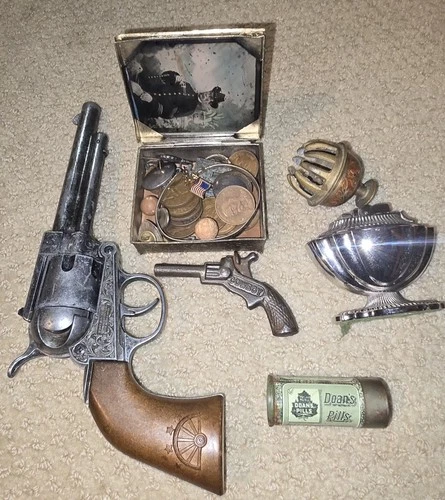 Cleaning Out House Find, Coins, Cap Guns, Military Pins, Buttons, Civil War Pic