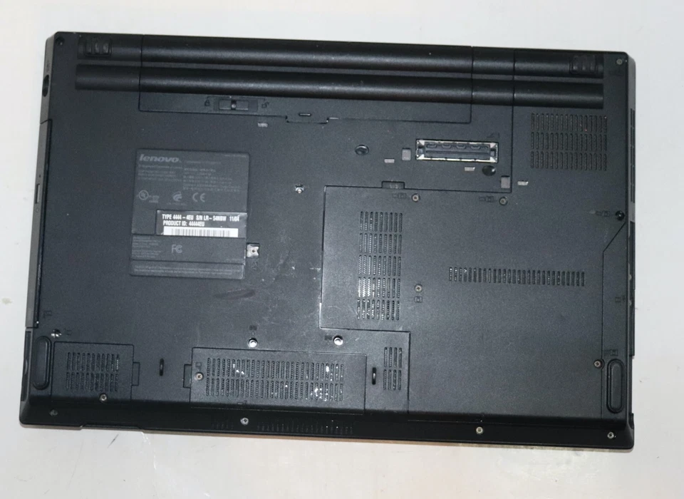 Cámara web Lenovo ThinkPad L512 (i3, 128 GBSSD, 2,40 GHz, 6 GB, WIN.10 PROF, LISTO PARA WIFI) Foto 2 de 4