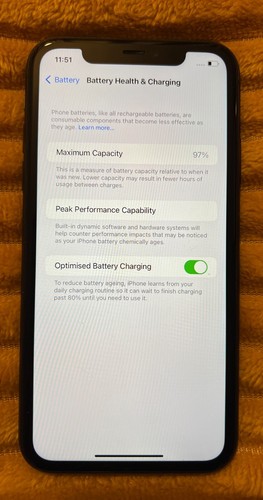 Apple iPhone 11 - 256GB - Black (Unlocked) A2221 - Battery 97% - Zdjęcie 3 z 5