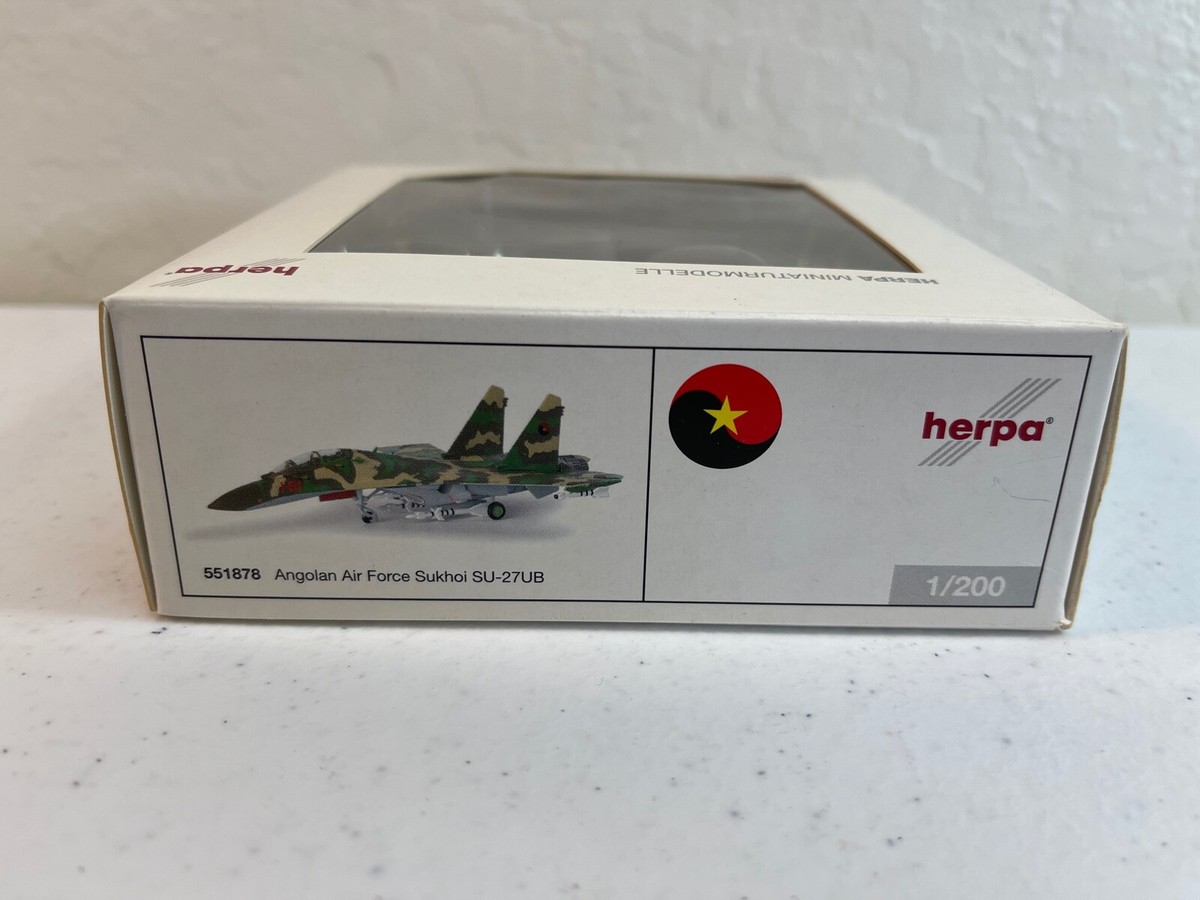 Herpa SU-27UB アンゴラ空軍 1/200 限定版 Su-27UB Flanker-C 1:200 Diecast Model - Herpa HE-551878 - $42.95