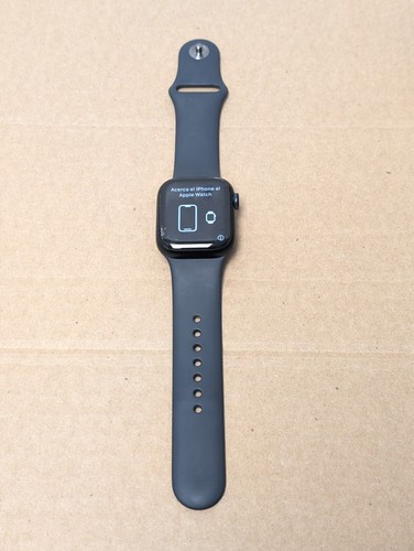 Apple Watch Series 7 41MM Midnight Case i pasek sportowy z oryginalnym pudełkiem w stanie, w jakim jest / części - Zdjęcie 4 z 20