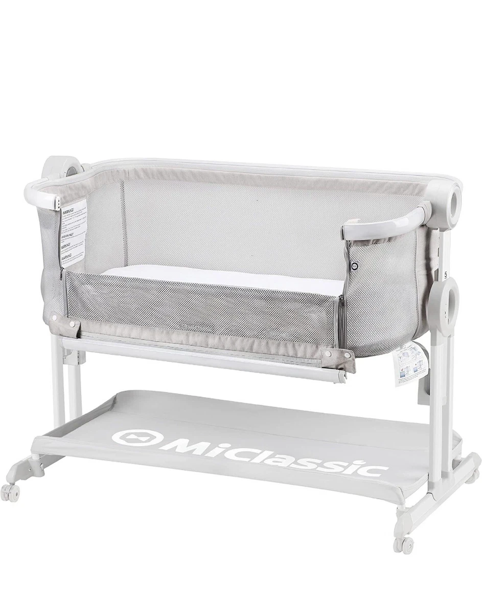 All top mesh bassinet