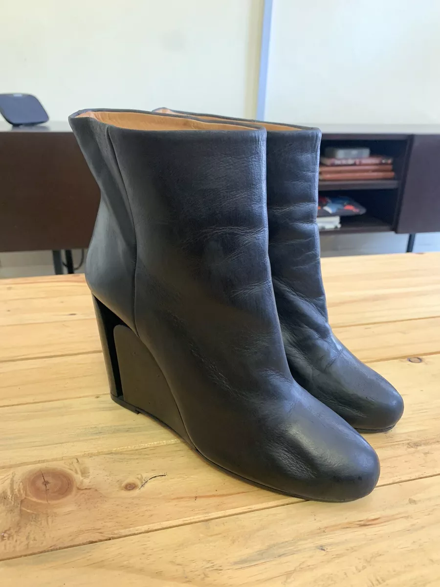 Maison Martin Margiela Black Leather Wedge Ankle Boots US 8.5 EU 39