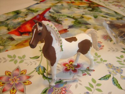 Retired Schleich No. 13838 Pintabian Horse Club Mare New in Package U.S. Seller