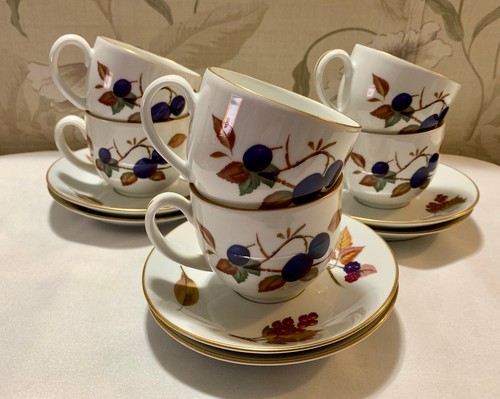 Lot 6pcs Royal Worcester Evesham Gold Fruit Design 3 Coffee Tea Cups, 3 Saucers - Picture 2 of 3