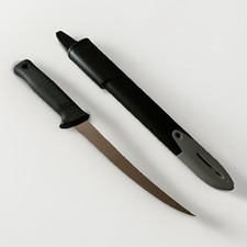 NEW GERBER FILET KNIFE 6” BLADE FINEST W/ SHEATH BUILT-IN SHARPENER HIGH QUALITY