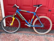 Trek 1990