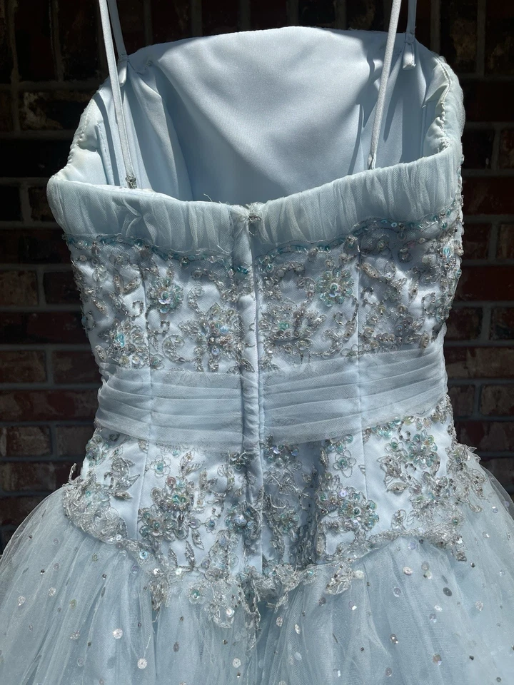 MORI LEE PAGEANT/PROM DRESS Size 00 - Image 4 of 4