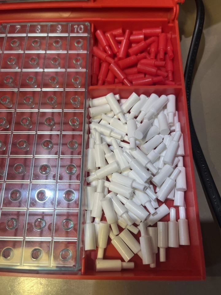 Vintage MB Games Battleship Board Game 1975 Complete Naval Strategy Family Game - Image 4 of 4