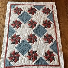 VTG Homemade Baby Nursery Quilted Crib Bedding Blanket Wall Hanging 28x37 FS