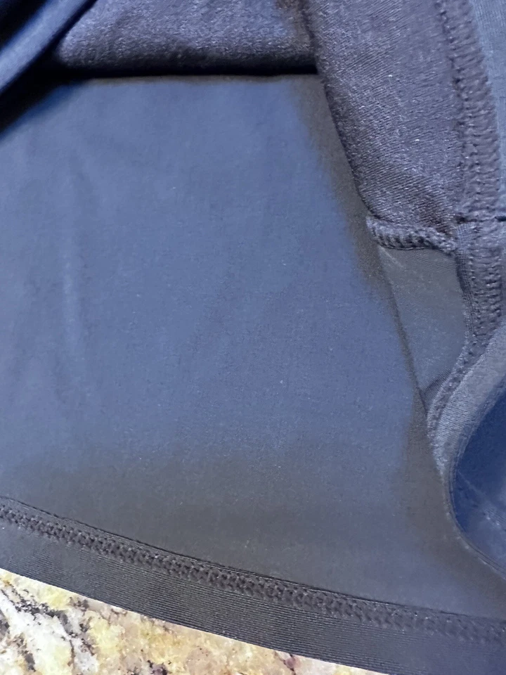 Camiseta de natación Croft & Barrow Tummy Slimmer Tankini para mujer 12 negra con volantes florales Foto 4 de 4